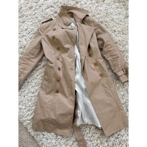 Banana Republic Beige Trench Coat Petite XS *good condition*